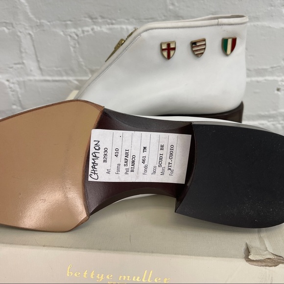 - Bettye Muller White Leather Ankle Boots Size 37 - Picture 5 of 5